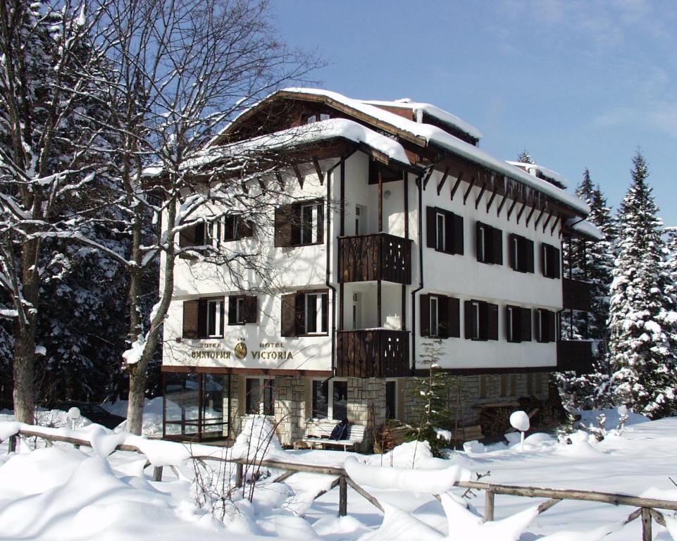 VICTORIA HOTEL 3*