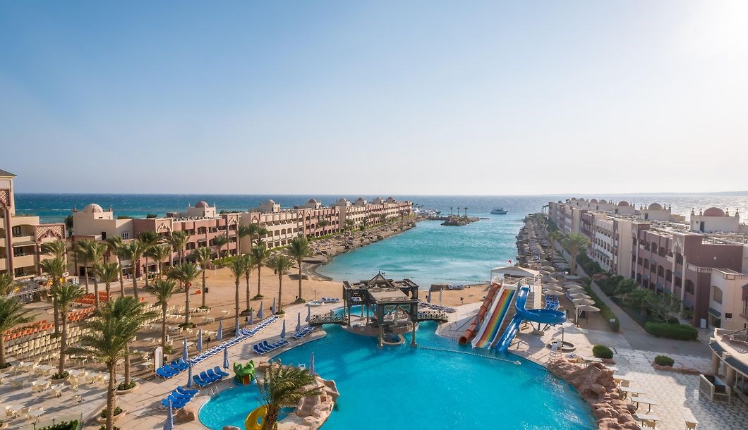 Sunny Days Resot Spa & Aqua Park 4*